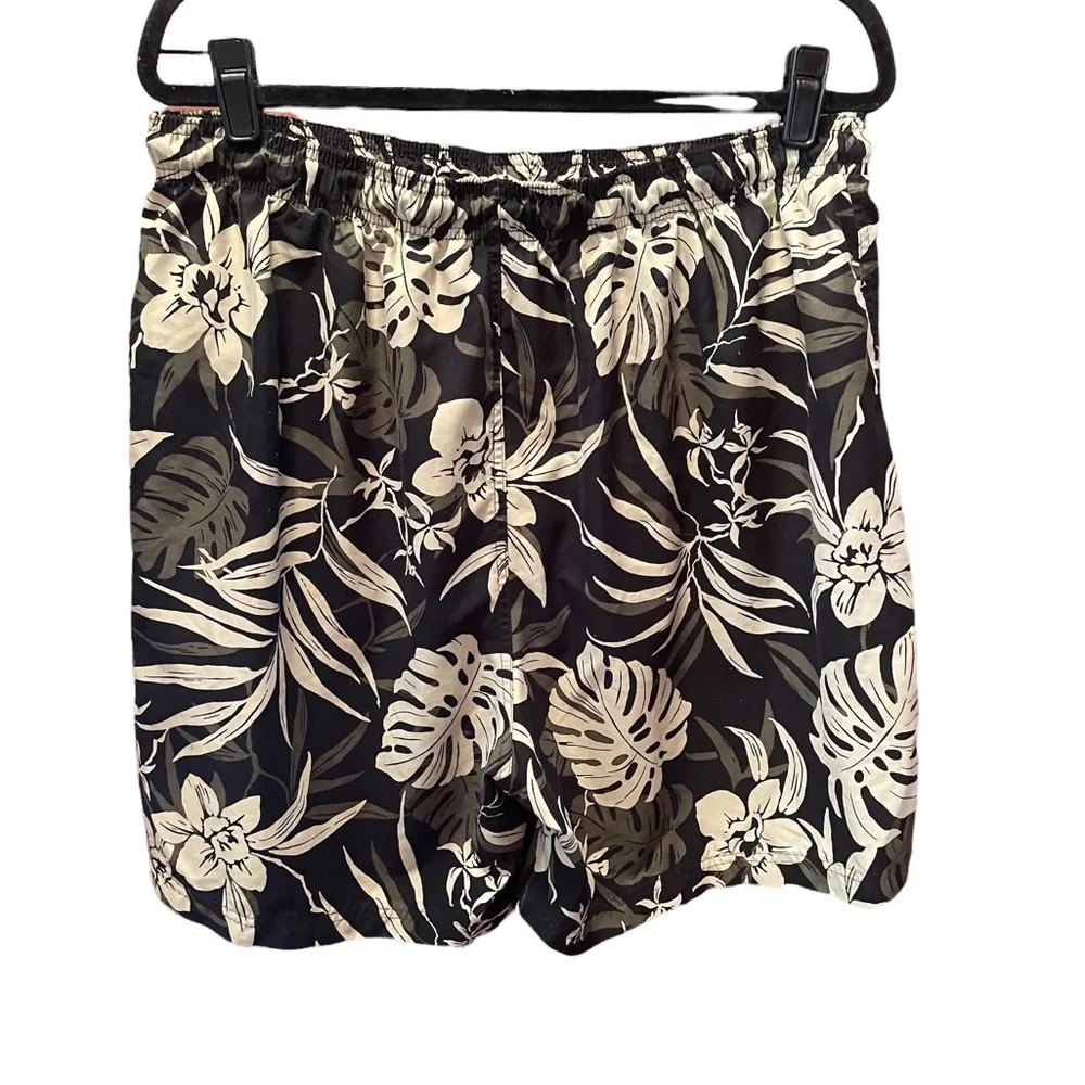 Covington Swim Trunks, green and‎ beige leaf pattern, size XL 40/42